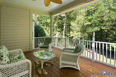 Exterior - 22 E Square Ln, Richmond, VA 23238 photo 12 of 15