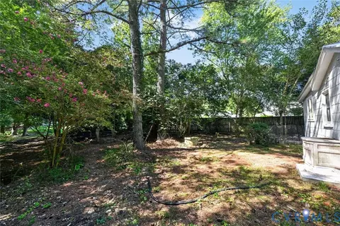 Exterior - 17536 General Puller Hwy, Deltaville, VA 23043 photo 7 of 8