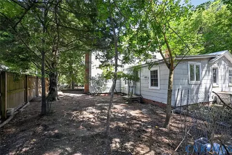 Exterior - 17536 General Puller Hwy, Deltaville, VA 23043 photo 8 of 8