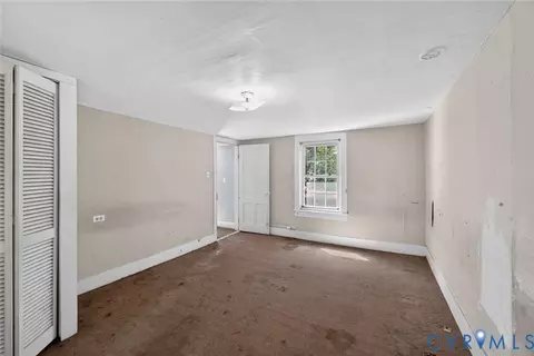 Bedroom - 17536 General Puller Hwy, Deltaville, VA 23043 photo 5 of 6
