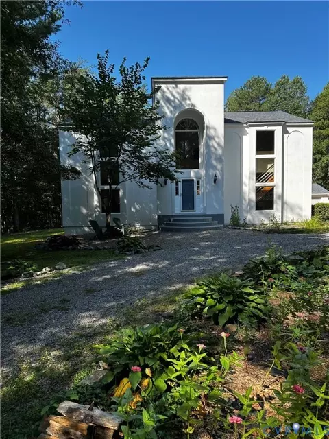 17089 Goshen Rd, Montpelier, VA 23192