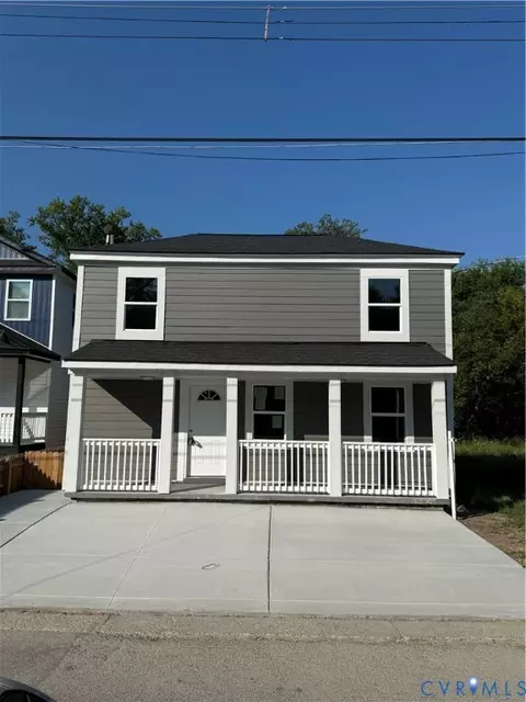 124 S Little Church St, Petersburg, VA 23803