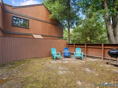Exterior - 11781 N Briar Patch Dr, Midlothian, VA 23113 photo 3 of 7