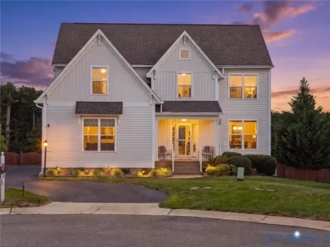 9343 Lavenham Ct, Midlothian, VA 23112
