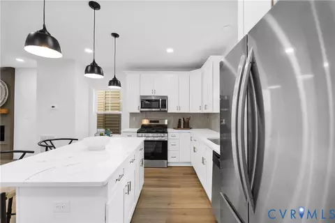 Kitchen - 1806 3rd Ave, Richmond, VA 23222 photo 2 of 5