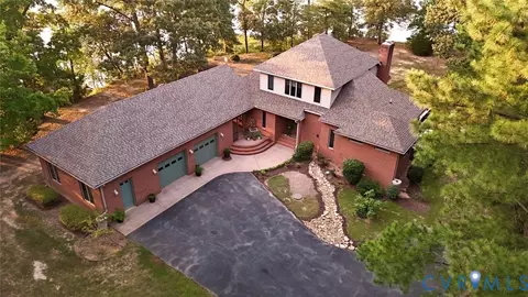 447 Tranquility Rd, Reedville, VA 22539