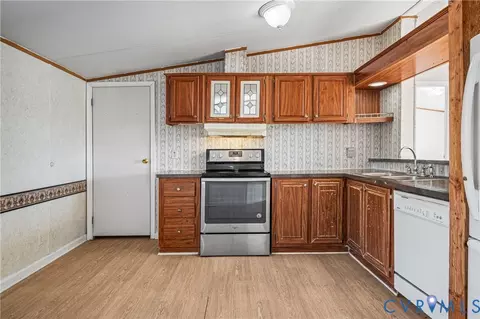 Kitchen - 14306 Wilkinson Rd, Dewitt, VA 23840 photo 2 of 4