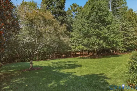 Exterior - 3012 Hedgeway Pl, Midlothian, VA 23113 photo 6 of 11