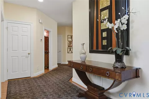 Entry Way - 3012 Hedgeway Pl, Midlothian, VA 23113 photo 3 of 6