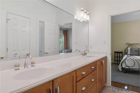 Bath - 3012 Hedgeway Pl, Midlothian, VA 23113 photo 4 of 5