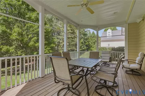 Exterior - 3012 Hedgeway Pl, Midlothian, VA 23113 photo 4 of 11
