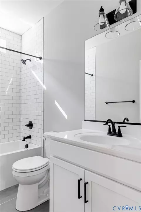 Bath - 312 E 33rd St, Richmond, VA 23224 photo 5 of 5