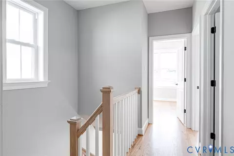 Entry Way - 312 E 33rd St, Richmond, VA 23224 photo 1 of 2