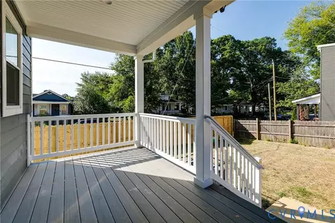 Exterior - 314 E 33rd St, Richmond, VA 23224 photo 2 of 6