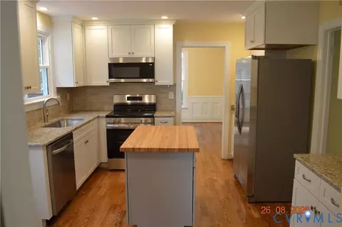 10227 Acworth Dr, Glen Allen, VA 23060