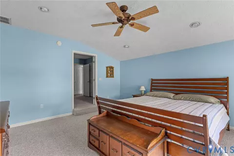 Bedroom - 20 Lynns Ln, Wake, VA 23176 photo 1 of 8