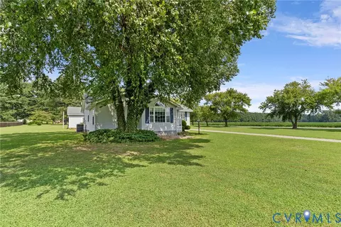 Exterior - 20 Lynns Ln, Wake, VA 23176 photo 7 of 7