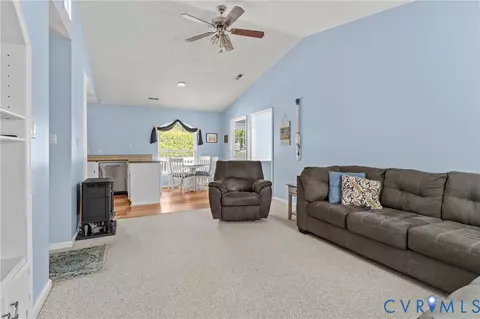 Living - 20 Lynns Ln, Wake, VA 23176 photo 1 of 1