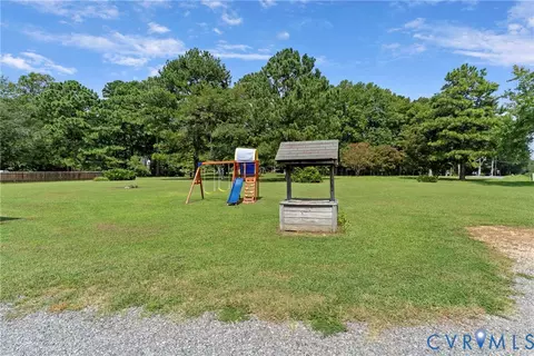 Exterior - 20 Lynns Ln, Wake, VA 23176 photo 6 of 7