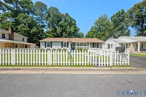 3305 Clay St, Hopewell, VA 23860