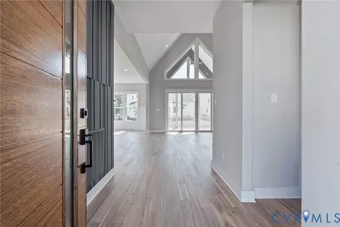 Entry Way - 15219 Heaton Dr, Midlothian, VA 23112 photo 1 of 8