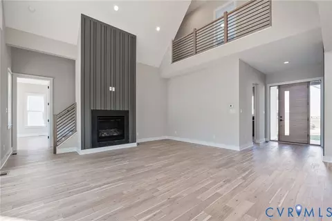 Living - 15219 Heaton Dr, Midlothian, VA 23112 photo 4 of 7