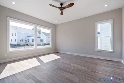 Living - 15219 Heaton Dr, Midlothian, VA 23112 photo 5 of 7