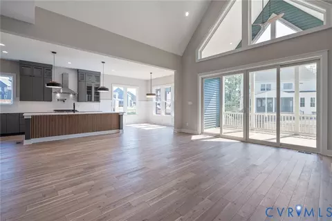 Living - 15219 Heaton Dr, Midlothian, VA 23112 photo 2 of 7