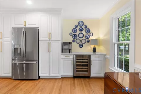 Kitchen - 14411 Galloway Ct, Midlothian, VA 23113 photo 6 of 7