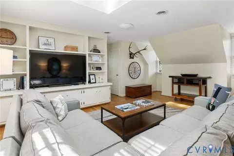 Living - 14411 Galloway Ct, Midlothian, VA 23113 photo 5 of 5