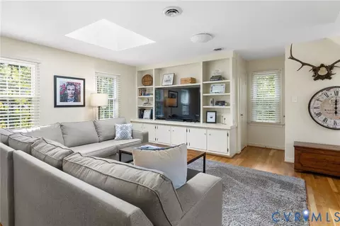 Living - 14411 Galloway Ct, Midlothian, VA 23113 photo 4 of 5