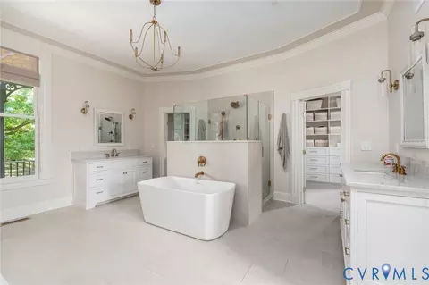 Bath - 7298 Ditchley Pl, Gloucester, VA 23061 photo 4 of 8