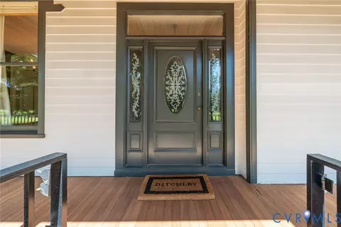 Exterior - 7298 Ditchley Pl, Gloucester, VA 23061 photo 6 of 16