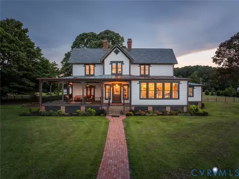 Exterior - 7298 Ditchley Pl, Gloucester, VA 23061 photo 3 of 16