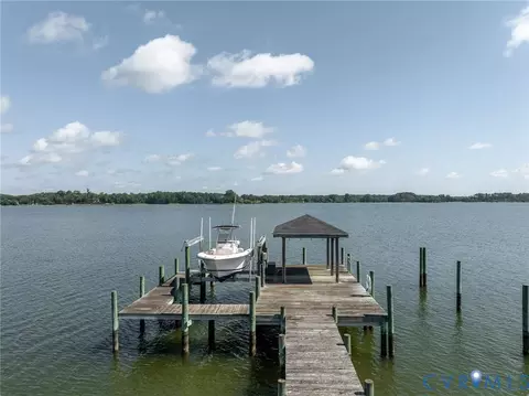 View/Area - 7298 Ditchley Pl, Gloucester, VA 23061 photo 5 of 11