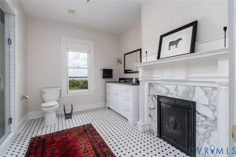 Bath - 7298 Ditchley Pl, Gloucester, VA 23061 photo 6 of 8