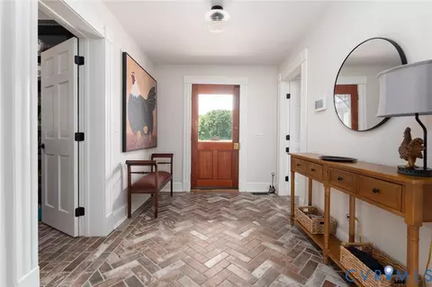 Entry Way - 7298 Ditchley Pl, Gloucester, VA 23061 photo 2 of 12