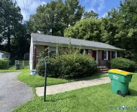 2118 Dolin St, Hopewell, VA 23860