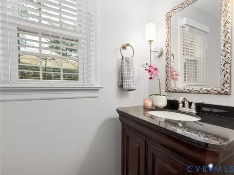 Bath - 2361 Edgeview Ln, Midlothian, VA 23113 photo 1 of 6