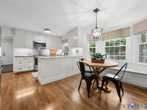 Kitchen - 2361 Edgeview Ln, Midlothian, VA 23113 photo 6 of 7