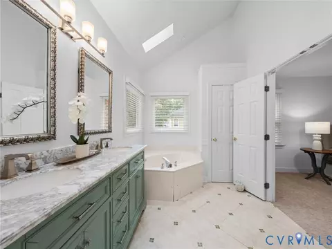 Bath - 2361 Edgeview Ln, Midlothian, VA 23113 photo 6 of 6