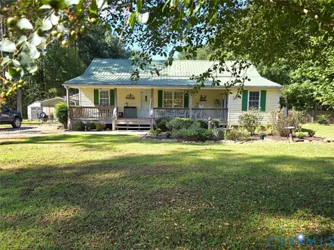 17033 Lafayette Ave, Amelia Court House, VA 23002