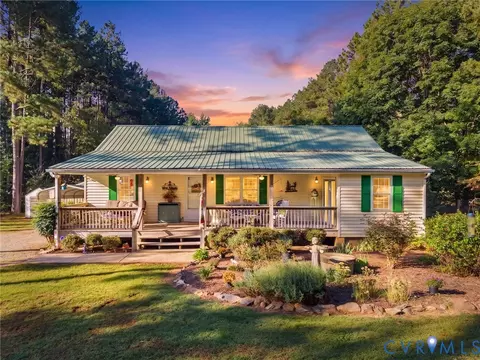 17033 Lafayette Ave, Amelia Court House, VA 23002