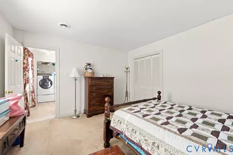 Bedroom - 2120 Heathland Dr, Midlothian, VA 23113 photo 7 of 7