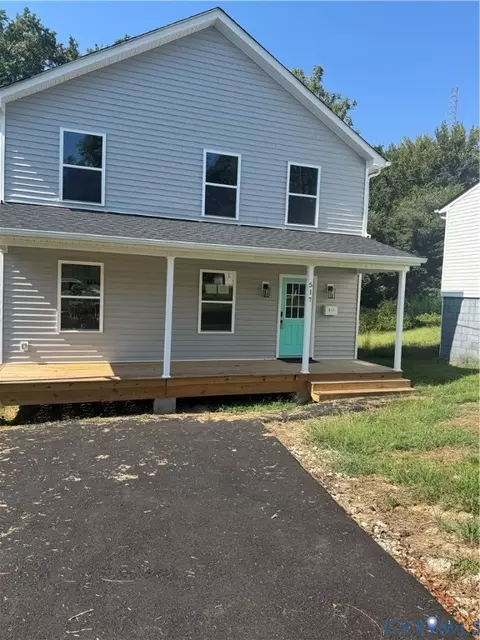 517 Andrews St, Petersburg, VA 23803