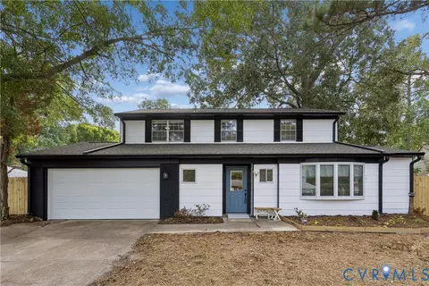 2517 Olympic Ct, Virginia Beach, VA 23453