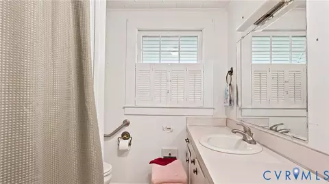 Bath - 1076 Mount Laurel Rd, Clover, VA 24534 photo 1 of 2