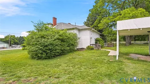 Exterior - 1076 Mount Laurel Rd, Clover, VA 24534 photo 4 of 5