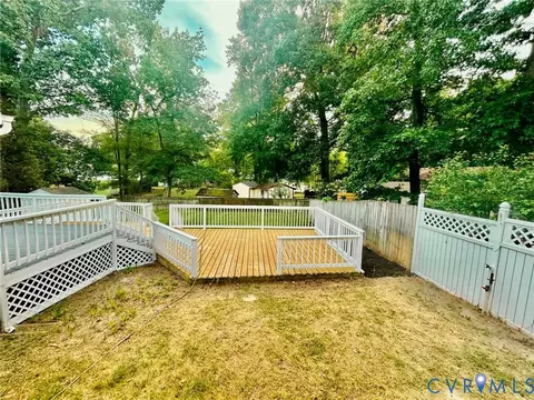 Exterior - 1841 Featherstone Dr, Midlothian, VA 23113 photo 13 of 16