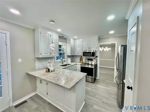 Kitchen - 1841 Featherstone Dr, Midlothian, VA 23113 photo 1 of 6